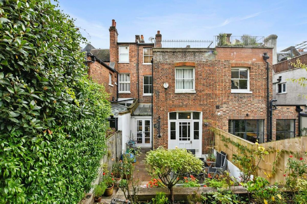 Gladsmuir Road  Whitehall Park N19 3JY, London - £1,360,000