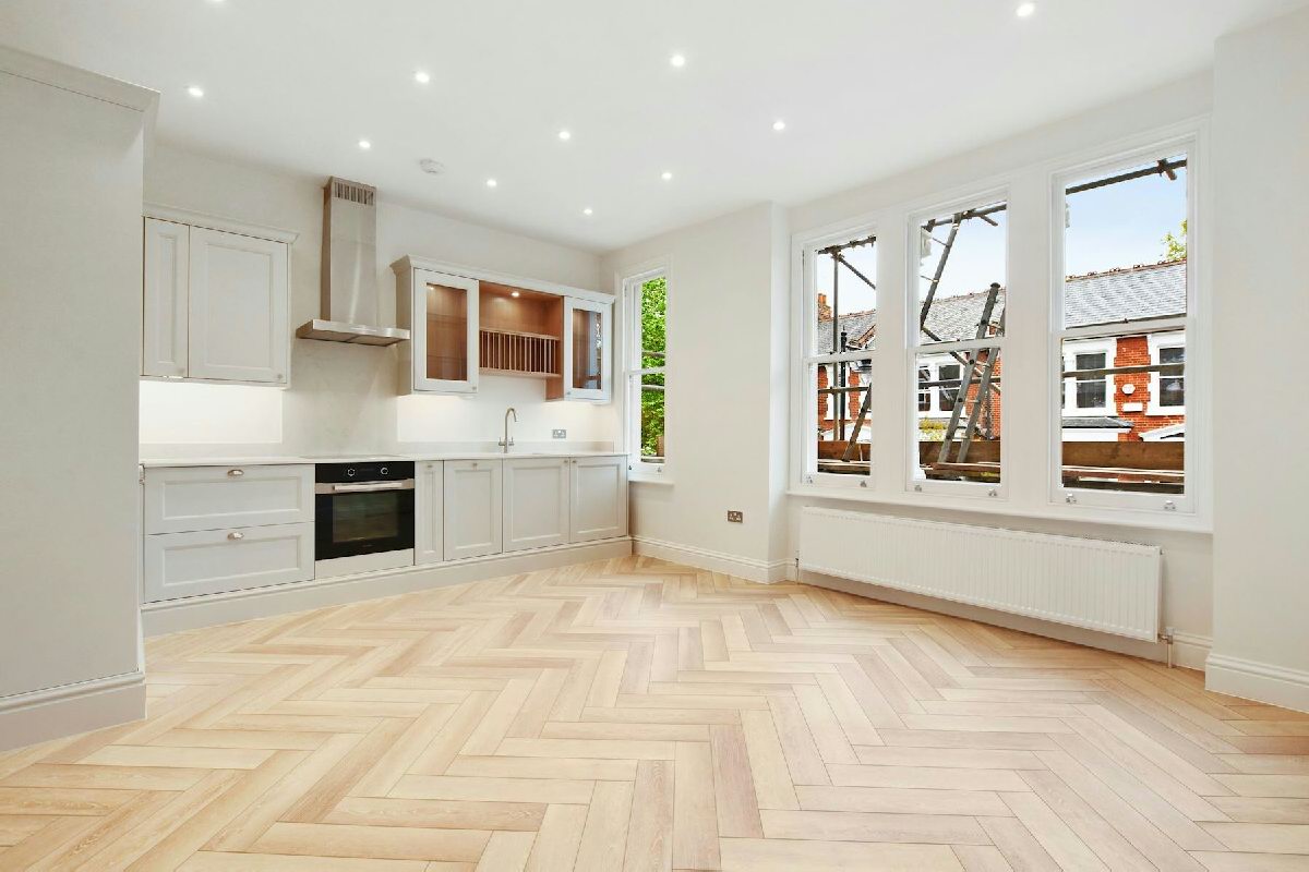 Harberton Road  Whitehall Park N19 3JR, London - £595,000