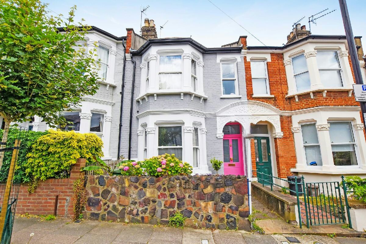 Cressida Road  Whitehall Park N19 3JW, London - £1,090,000