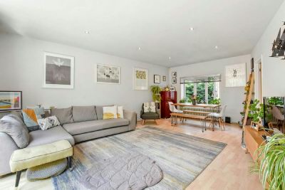 Hazellville Road, Whitehall Park N19 3NA, London - £995,000