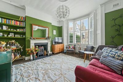 Dresden Road, Whitehall Park N19 3BE, London - &pound;699,000
